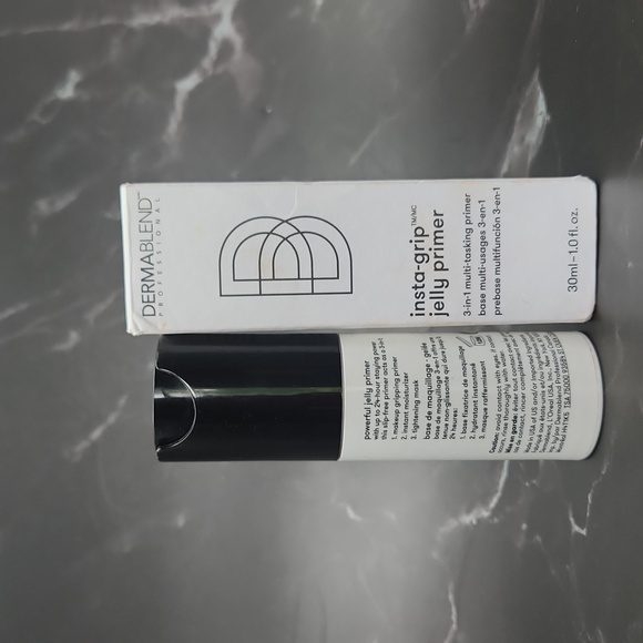 DERMABLEND insta-grip jelly primer 30ml** - Picture 4 of 5